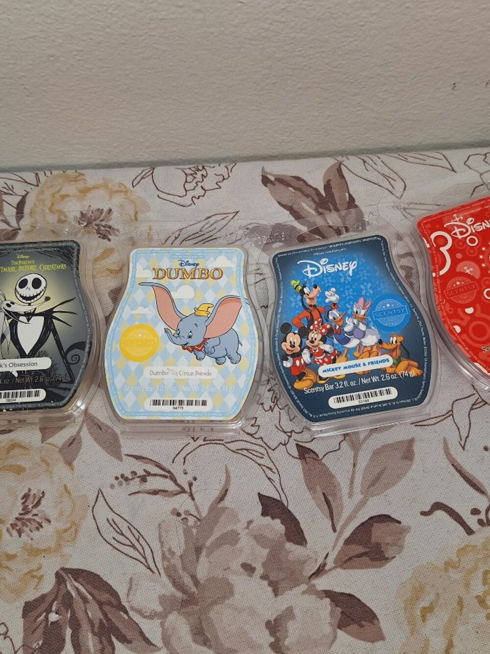 Scentsy Disney LOT  of 4 Dumbo Jack's Mickey & Friends Your Pal wax bars Circus